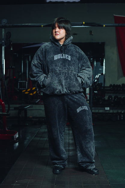 Buzo Wolves Vintage Wash – BlackWolf Collection 2025