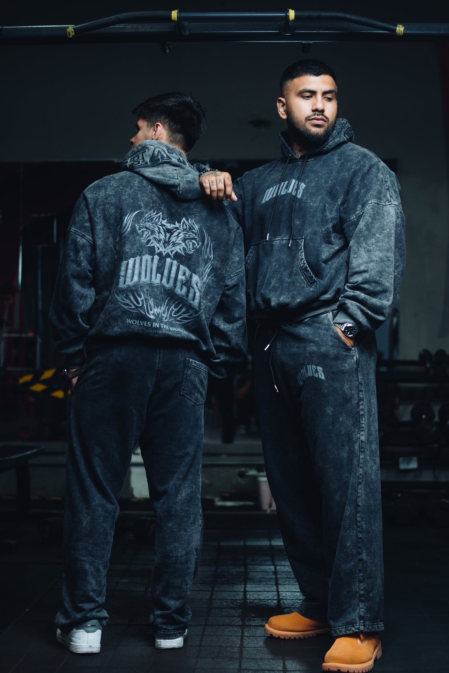 Set Completo Wolves Vintage – Hoodie + Buzo