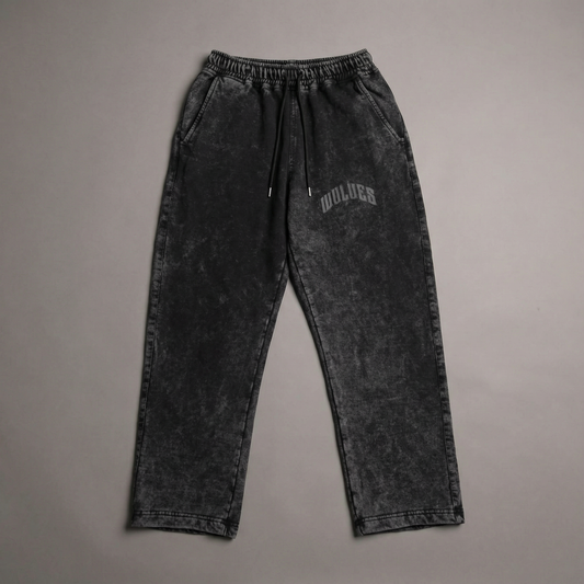 Buzo Wolves Vintage Wash – BlackWolf Collection 2025